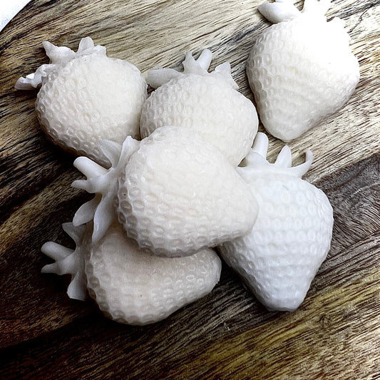 White Strawberry Cream Artisanal Wax Melts