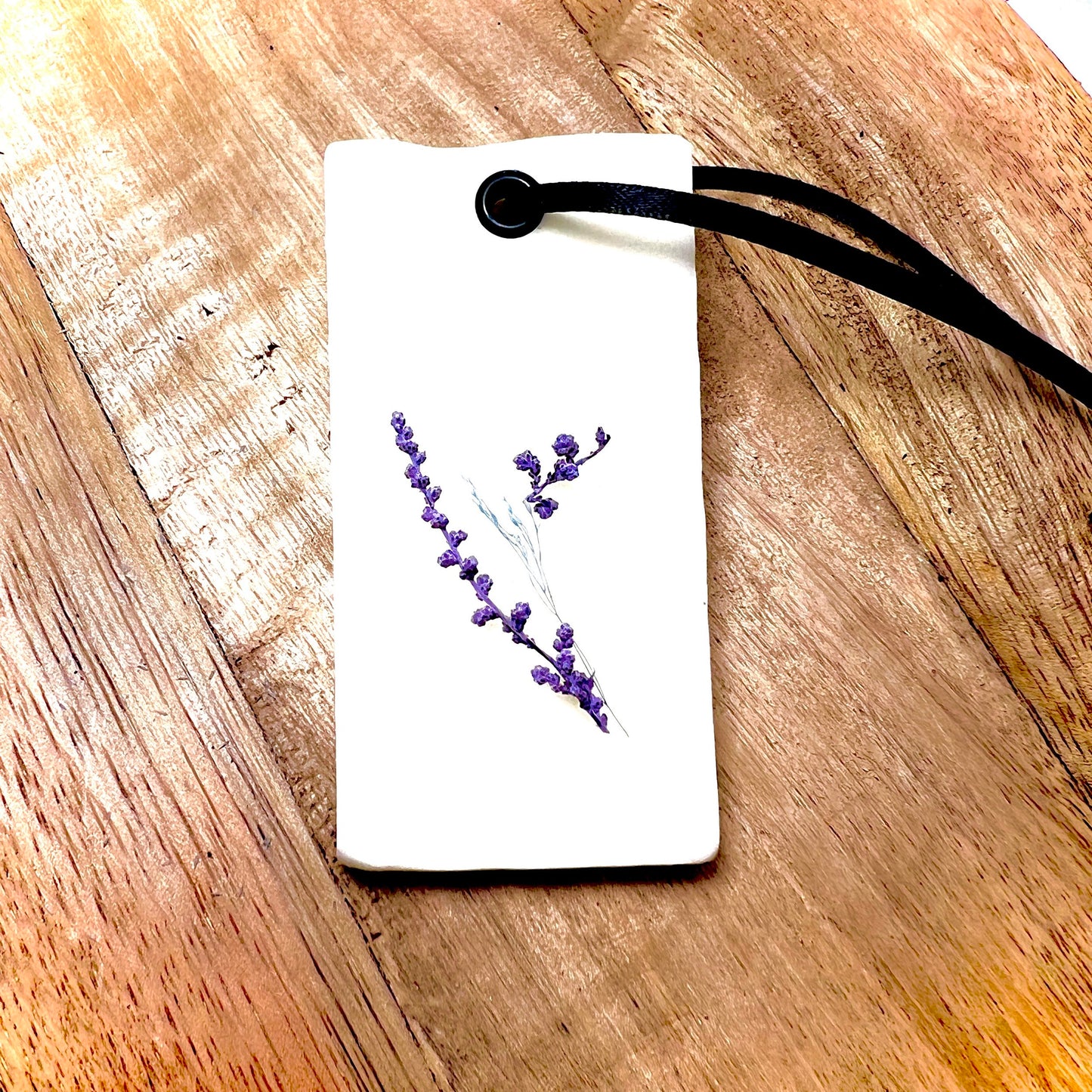 French Lilac Scented Wax Sachet